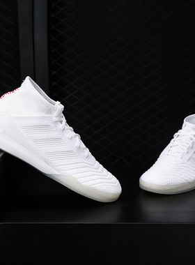 Adidas/阿迪达斯飞盘 Predator 18.3 IN猎鹰街头休闲足球鞋CM7703