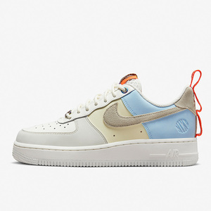 Nike/耐克正品Air Force 1女运动休闲舒适轻便低帮板鞋DX6042-111