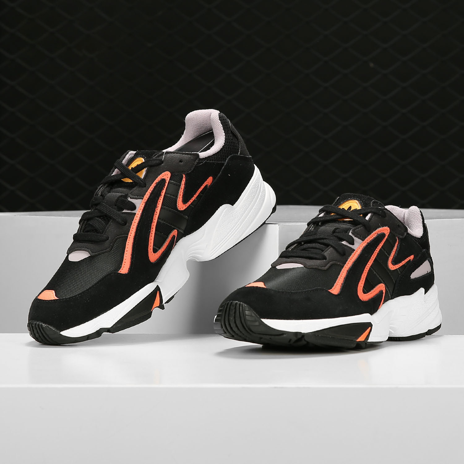 阿迪达斯正品三叶草男子经典鞋