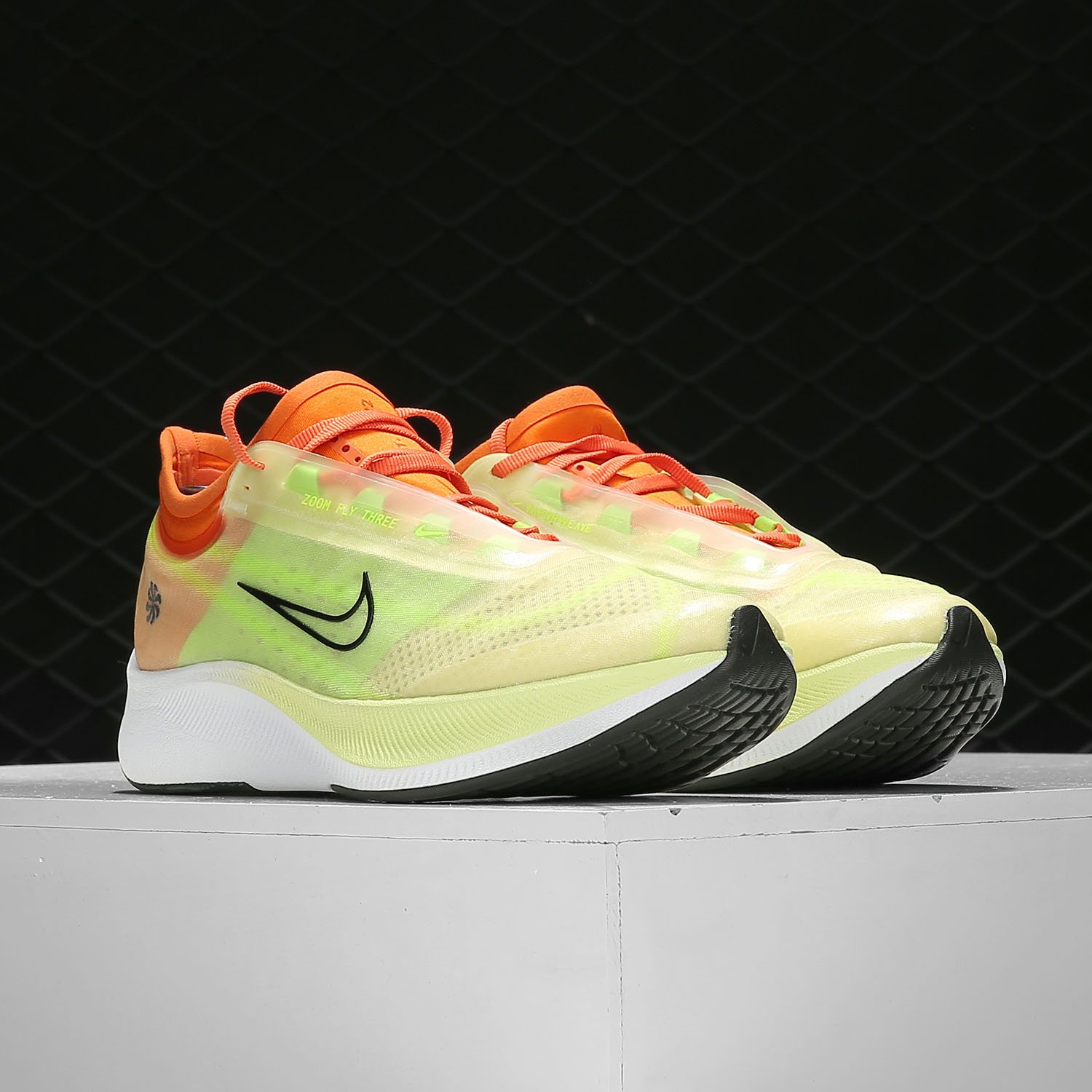 耐克正品秋季新品休闲女子跑步鞋