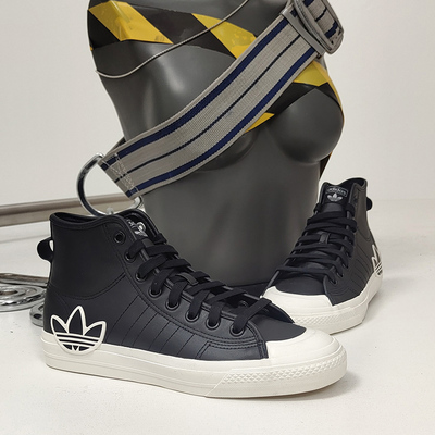 阿迪达斯三叶草男高帮休闲运动鞋