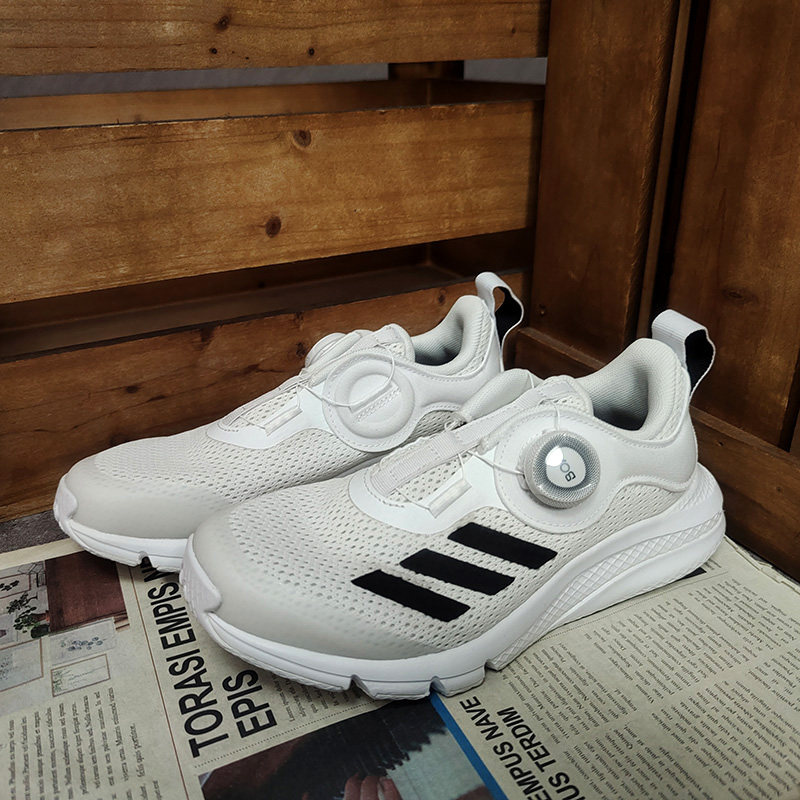 阿迪达斯大童舒适运动休闲鞋