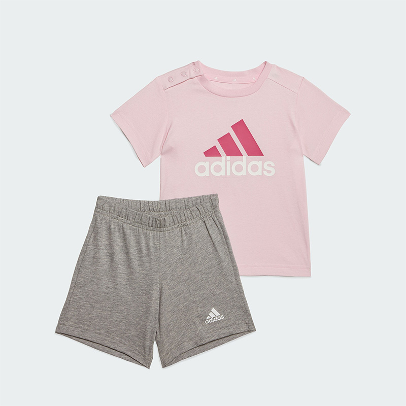 阿迪达斯婴童运动套装