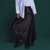 不对称运动半身裙IT9415 三叶草女士时尚 Adidas 阿迪达斯正品