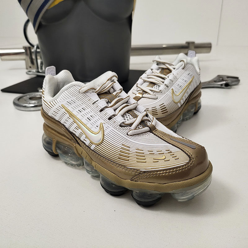 Nike/耐克 新款AIR VAPORMAX 360 男女运动休闲鞋气垫鞋CK9670