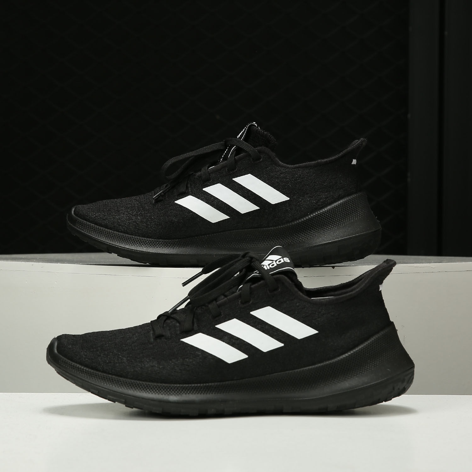Adidas/阿迪达斯正品男鞋新款网面轻便透气跑步休闲运动鞋G27367