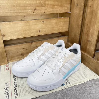 女子休闲鞋Adidas阿迪达斯正品