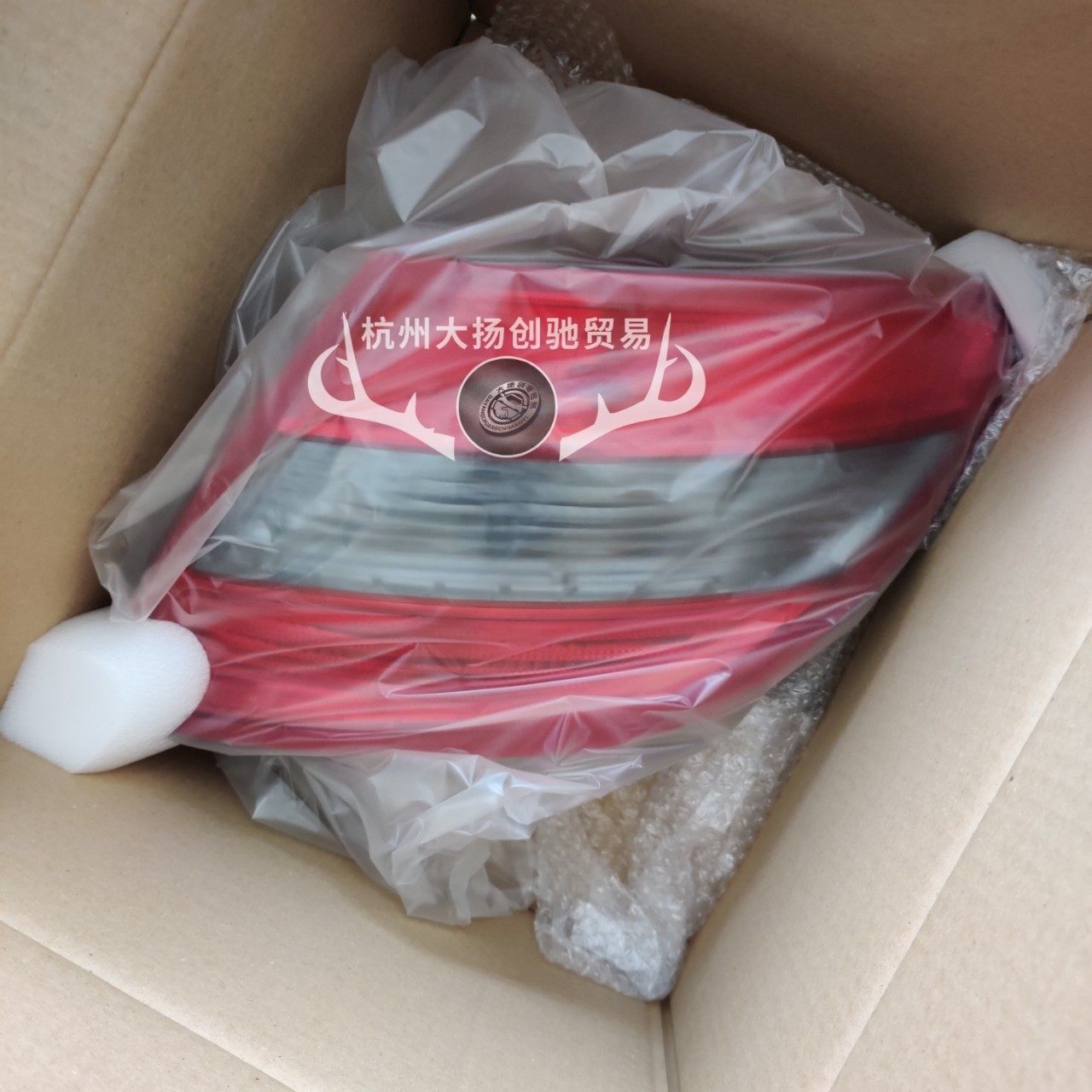 奔驰全系配件S400  E260  GLK  GLB  GLC   后尾灯 大灯刹车灯