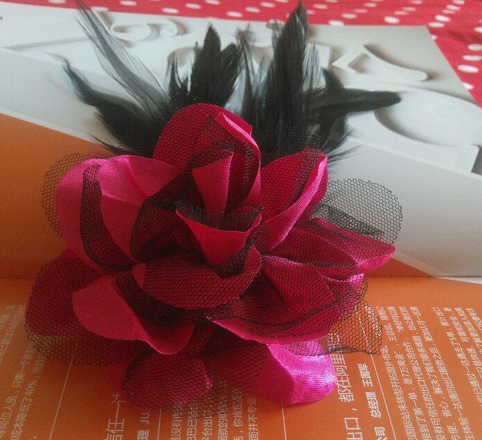 Broche femme en plume - Ref 1174756 Image 4