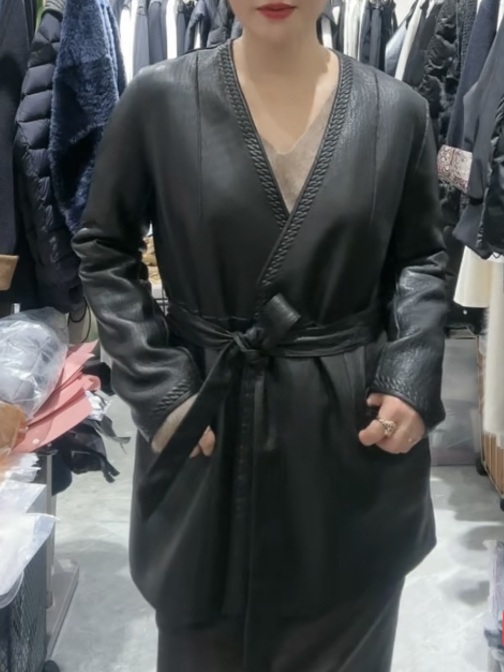 安西娅 山羊荔枝纹皮浴袍款皮衣外套,女装/女士精品,皮衣,淘宝优惠券,粉丝福利购,淘宝优惠卷