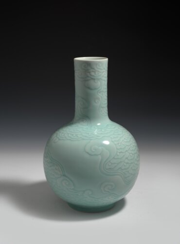 龙泉省大师雷慧仙青瓷手工作品《祥云天球瓶》重工花瓶摆件
