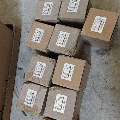 三相多功能仪表，YD2200，3个。YD2000，5个，都是