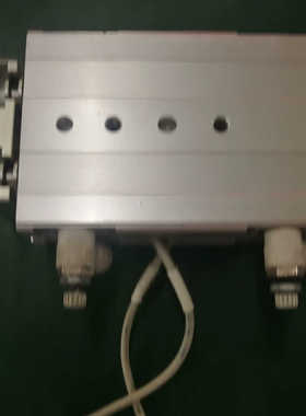 CKD 滑台气缸 LCR-2050 九成新