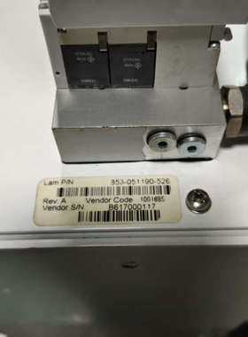 LAM 853-051190-526
