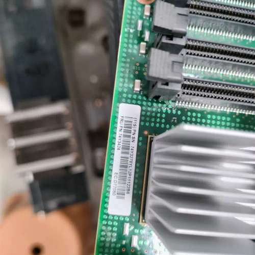 IB7M 5604 P40P720内存板 74Y3424 74Y3278 74 Y8425 7