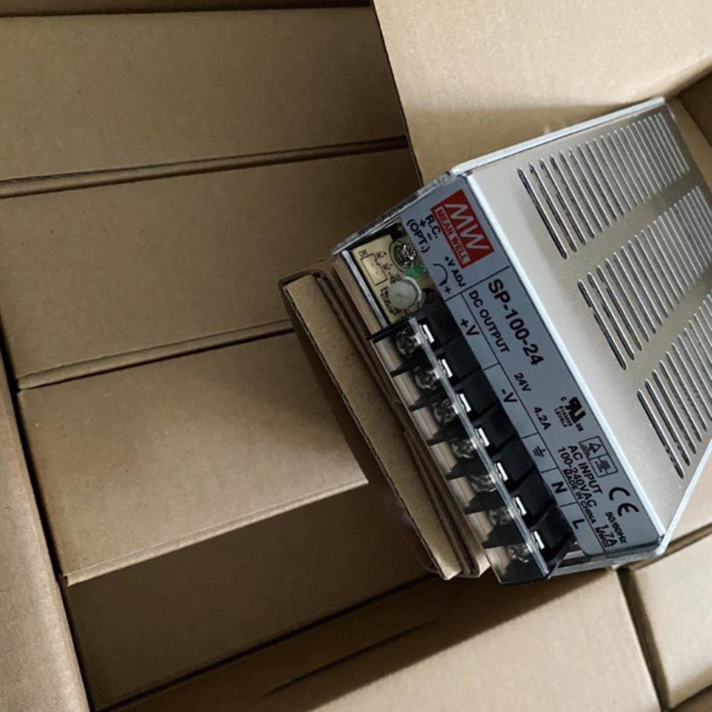 MW SP-100-24 台湾明纬电源模块适配器 100W 24V42A