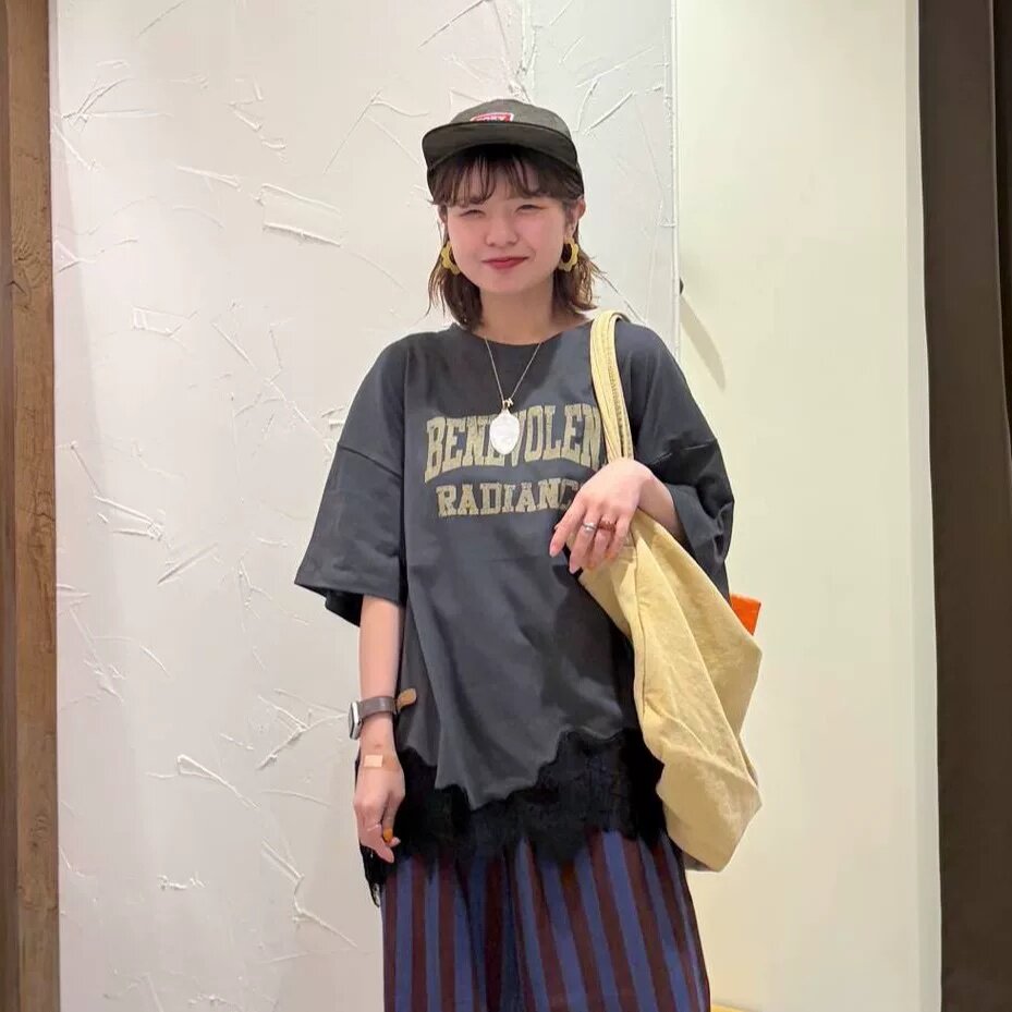 N拼接刺绣蕾丝花边甜美T恤再入荷通知