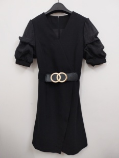 IDOLE奕多 高级感气质通勤泡泡袖收腰显瘦V领交叉式连衣裙 S/M码