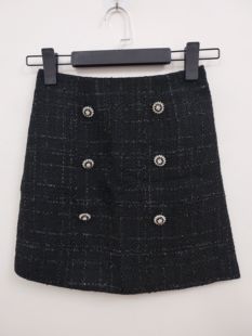 IDOLE 奕多  高级感小香风双排钻石扣装饰半身裙 有亮丝 S码