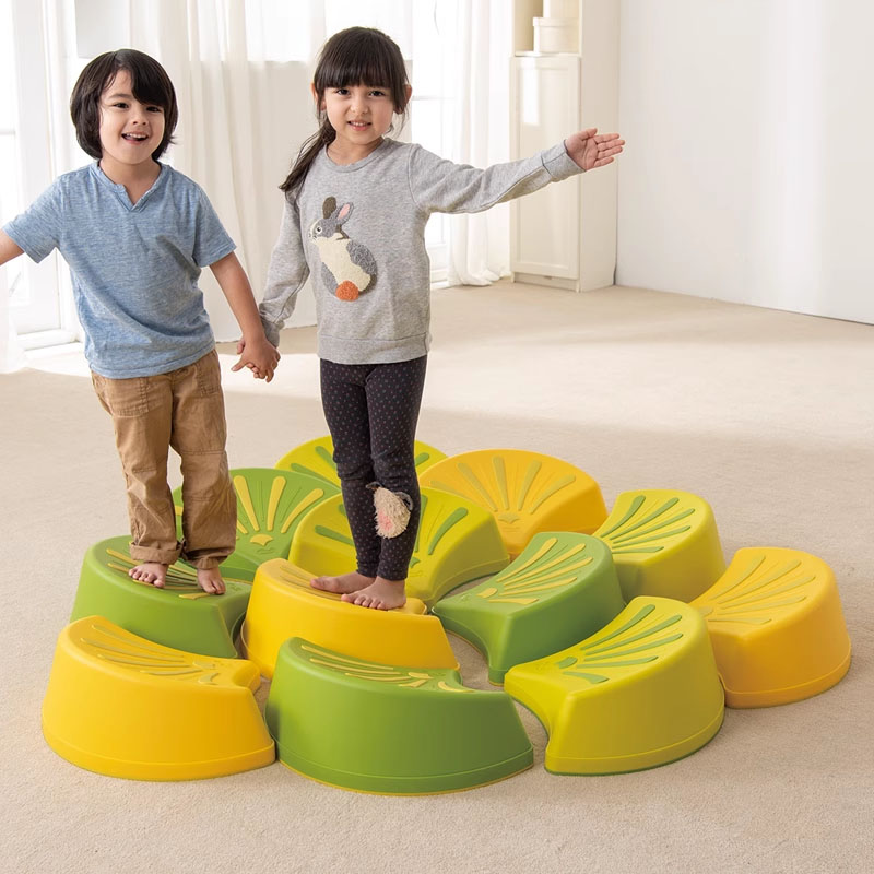 台湾weplay 花瓣岩 儿童玩具幼儿早教感统触觉平衡踩踏石运动器材