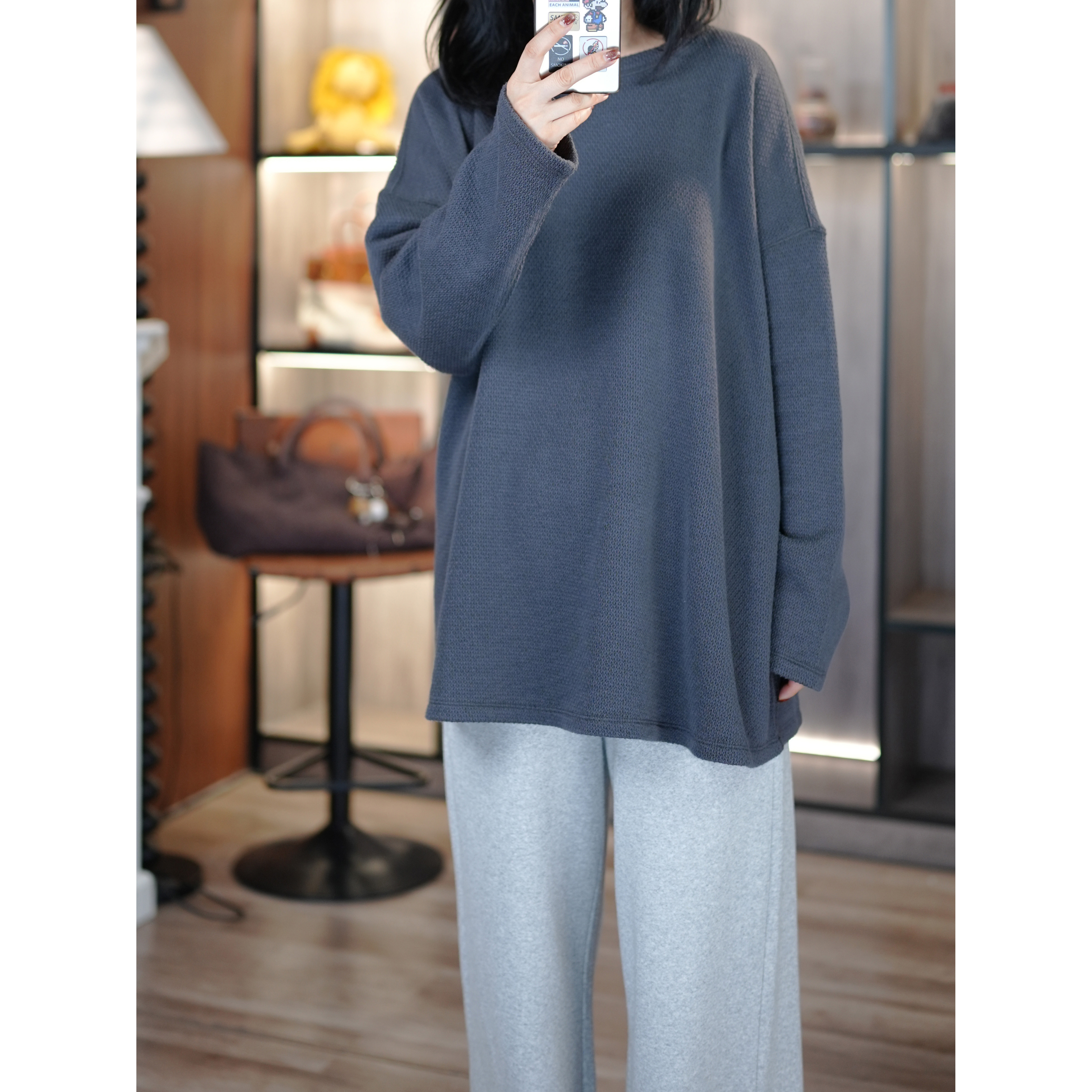 日系简约定织棉纺宽松圆领长袖T