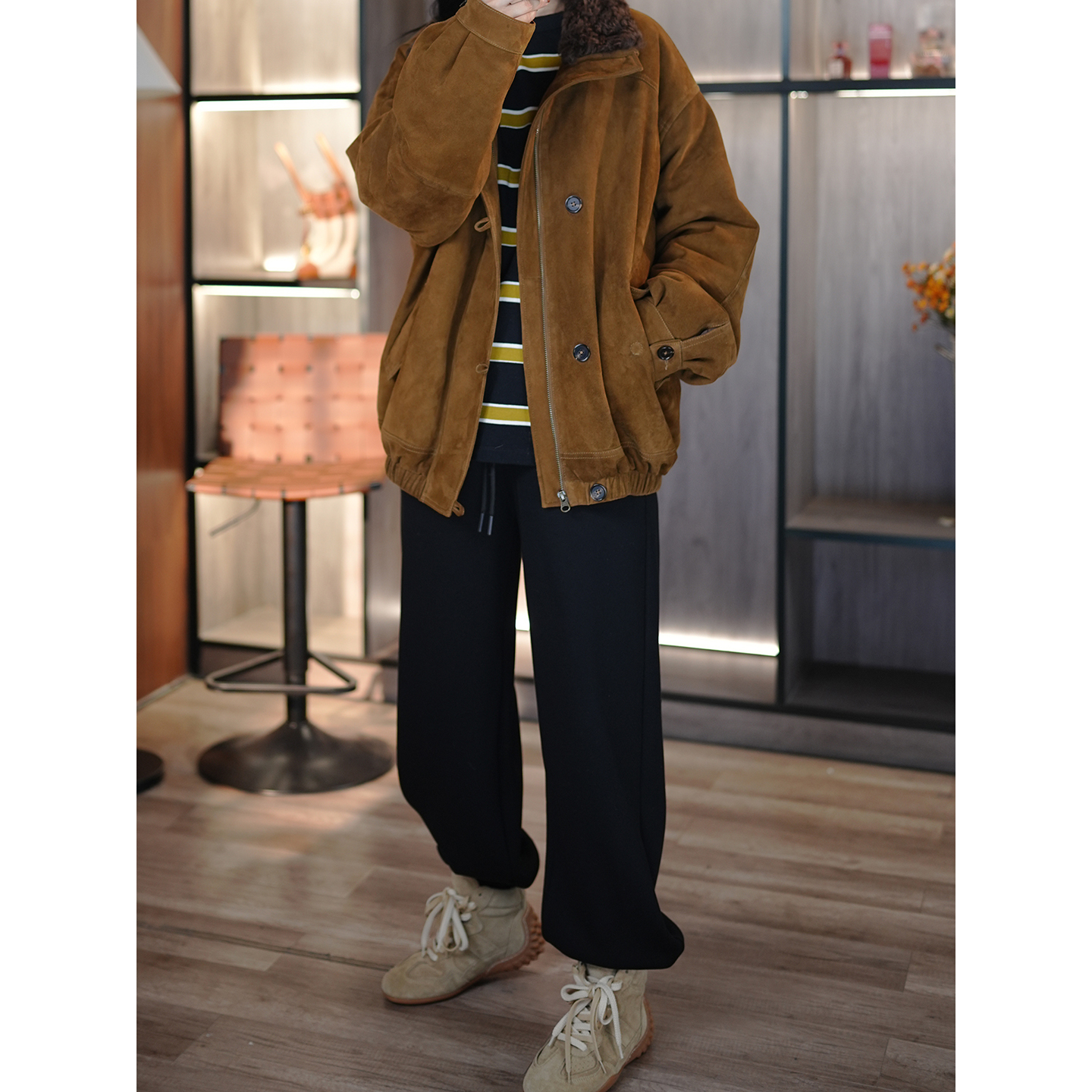 老钱风复古白鹅绒毛领皮羽绒服