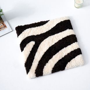 澳尊新西兰卷羊毛坐垫沙发垫椅子垫卷毛动物图案椅垫小羊梅花垫子