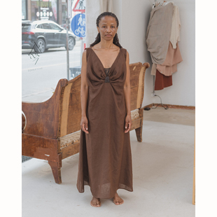 commonplace 葡萄牙 买手店 SEPIA连衣裙 BASERANGE