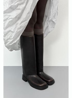 Miista 25秋冬 Leala Brushe 棕色靴 西班牙