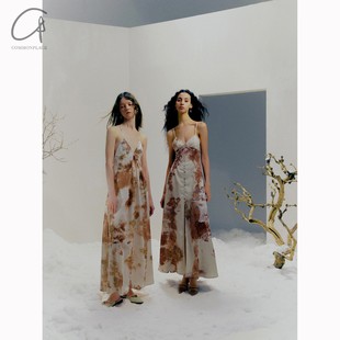 印花不对称蕾丝吊带连衣裙 Tai 60%OFF Peng