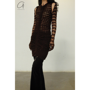 带手套蕾丝紧身连衣裙 BOULDER 60%OFF ISA