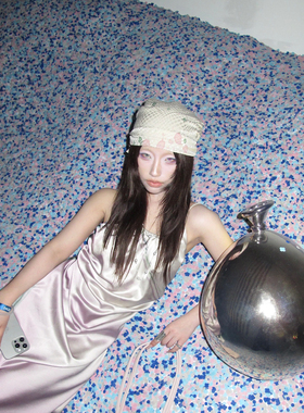 RUI built 真丝方巾