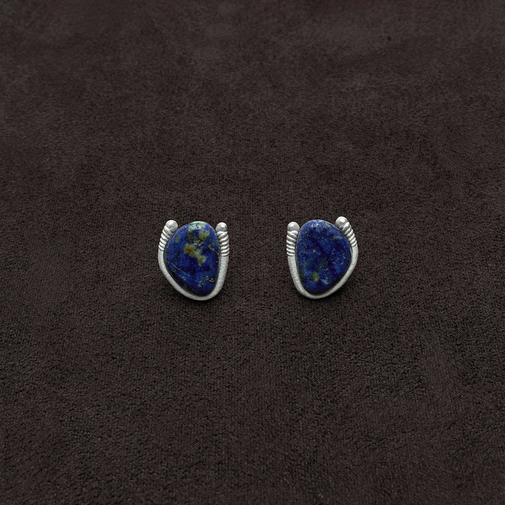 OLIO E ACETO 纯银青金石/红蛇皮玉花瓣耳钉