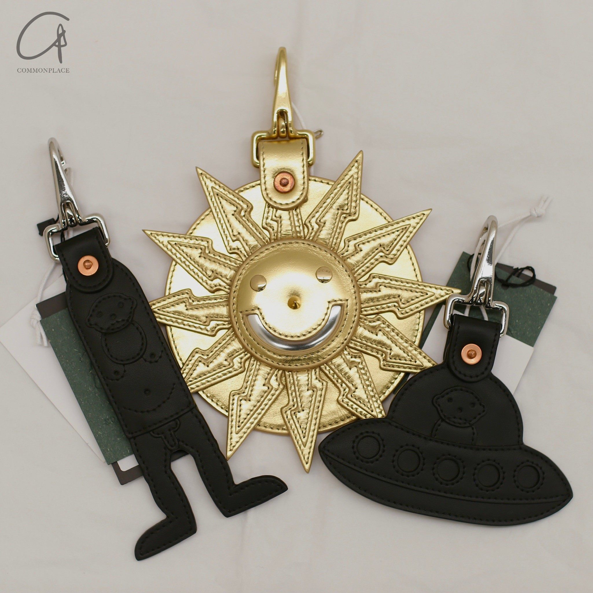 UFO钥匙扣+挂钩22秋冬比利时