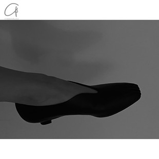 单鞋 70%OFF 曲线低跟防滑鞋 kurogouchi 牛皮日本 Mame