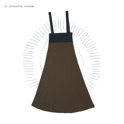 o cloche code 25秋冬 双肩背带长裙美利奴羊毛针织