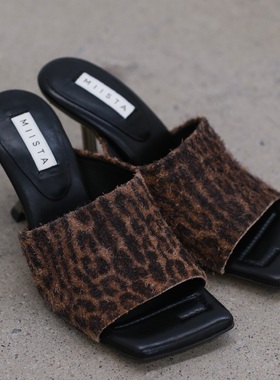 Miista Miri 动物印花/红色穆勒鞋拖鞋