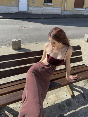 PengTai缎面丝绸吊带连衣裙