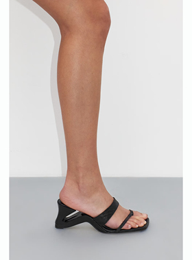 Miista Samia 黑色凉拖鞋