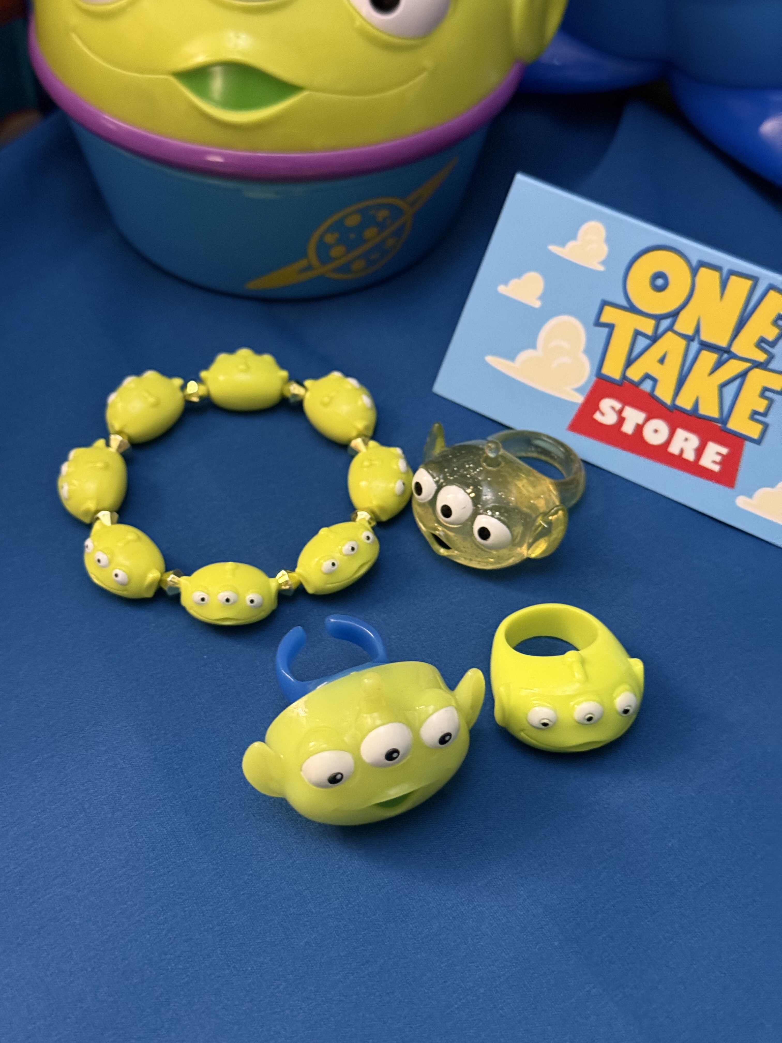 日本东迪玩具总动员三眼仔头部中古饰品戒指手链