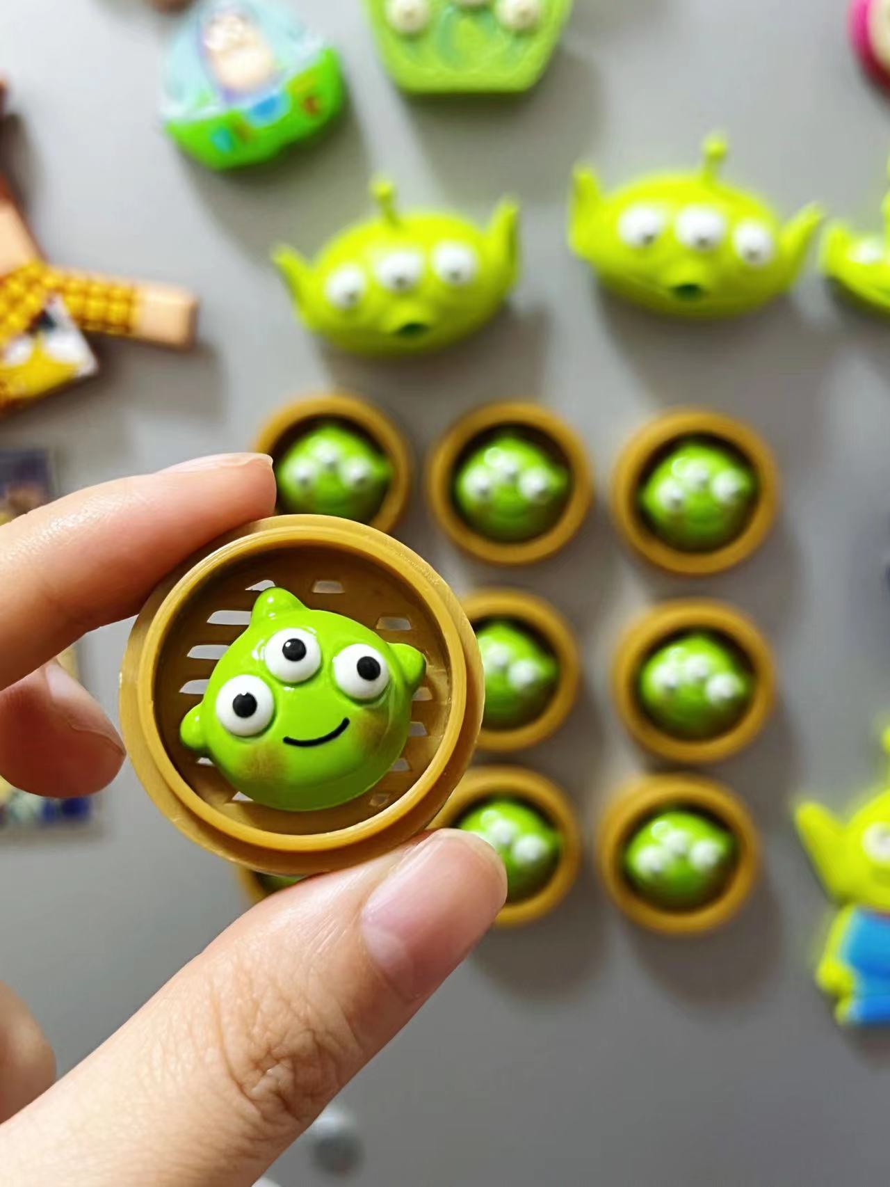 原创三眼仔小笼包冰箱贴