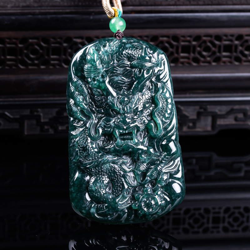 天然A货翡翠霸气立体龙牌加大厚款精工玉石种老高冰吊坠挂件玉美