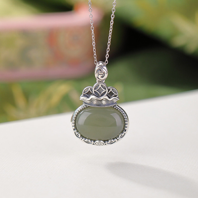 通体S925纯银天然和田玉晴水玉吊坠复古新中式福袋钱币女士挂坠