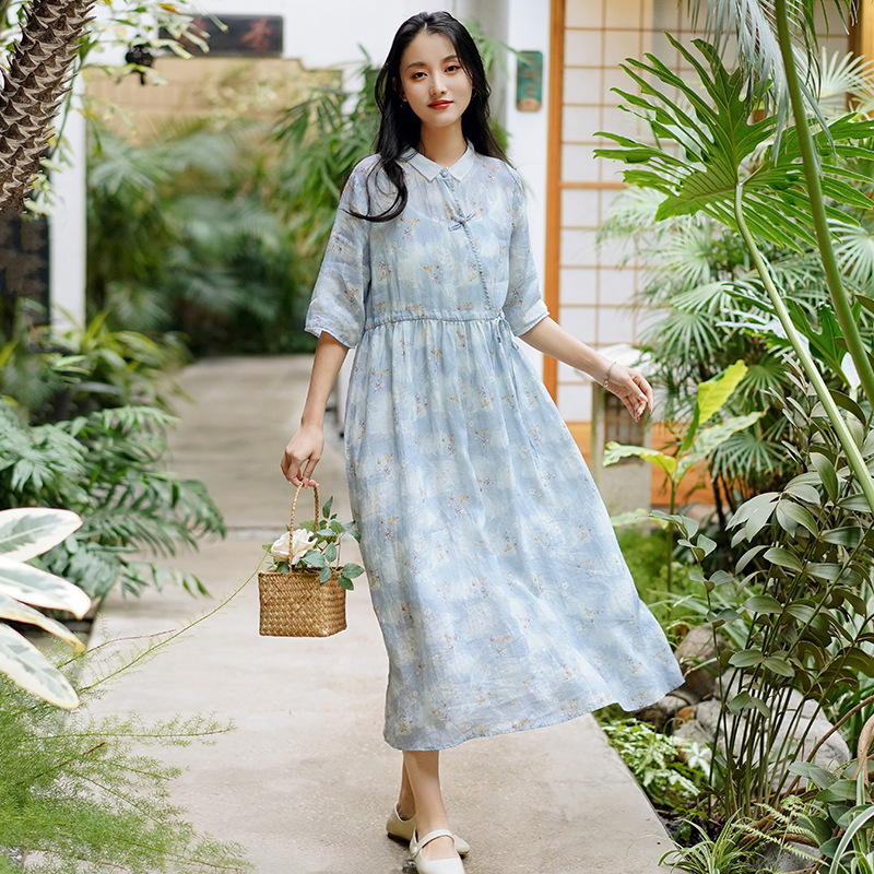 新中式女装2024新款短袖苎麻碎花连衣裙夏季复古收腰百褶裙A字裙