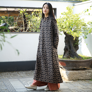 长旗袍气质温婉 2024原创碎花茶歇服复古文艺立领小扣A型棉麻春款
