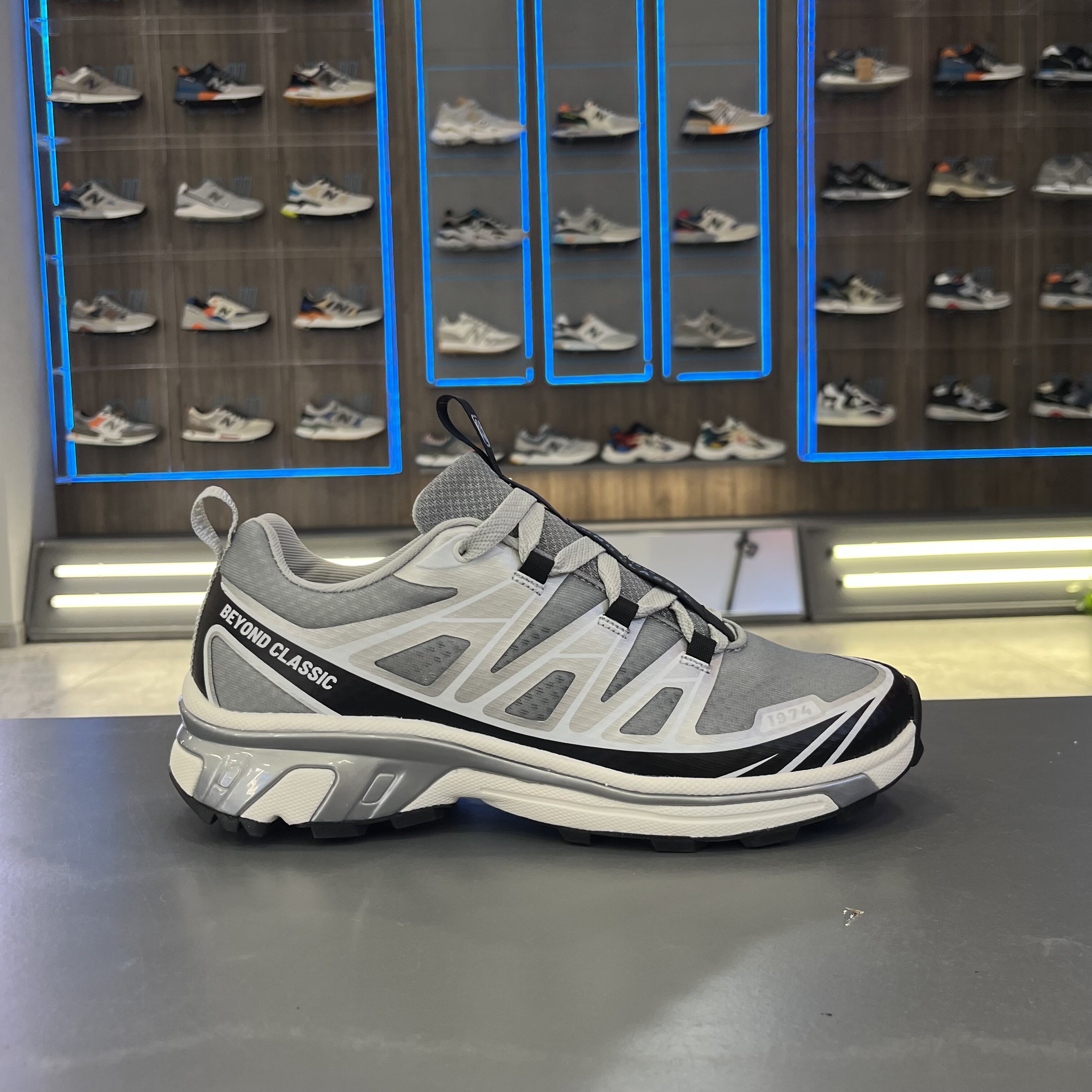 总统慢跑鞋男鞋登山鞋春季新款耐磨防滑徒步鞋轻便透气户外运动鞋