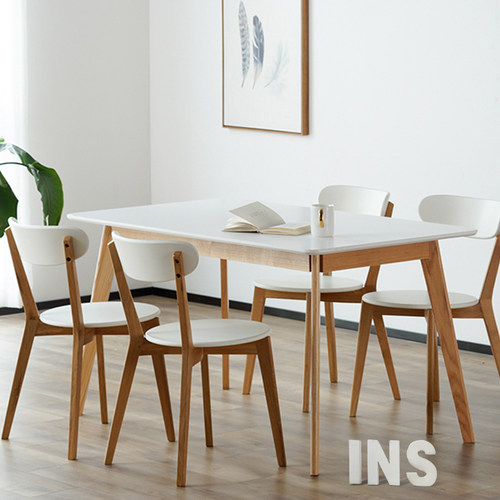 小户型餐厅白橡木吃饭桌子