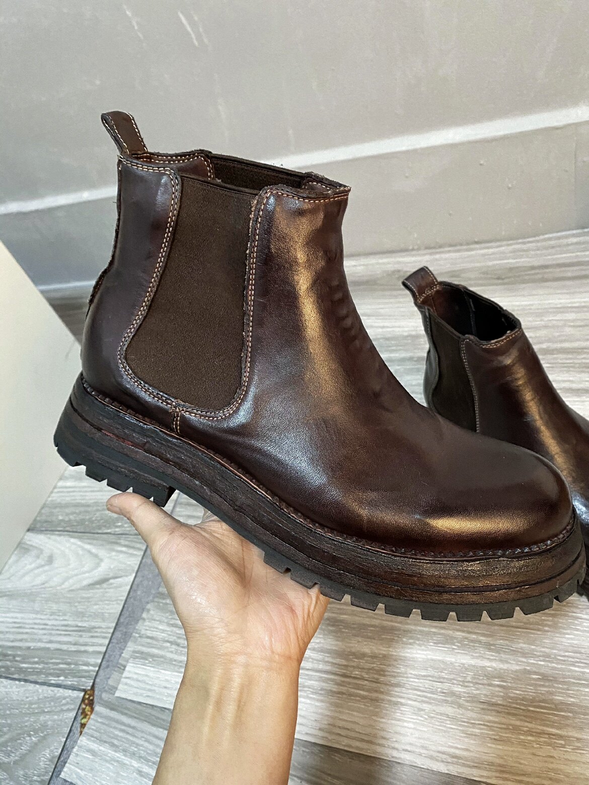 手工固特异水洗马皮厚底切尔西男女同款大圆头真皮马丁靴复古男靴