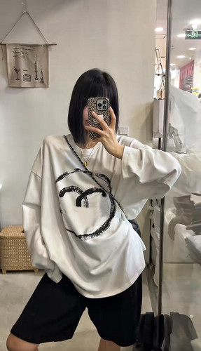 东room2026秋季新款简约韩版长袖T恤女宽松大版休闲百搭打底白t