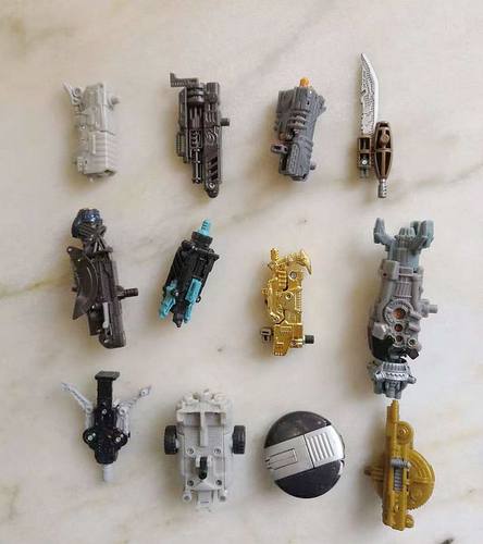 变形玩具金刚原装正版轴动武器